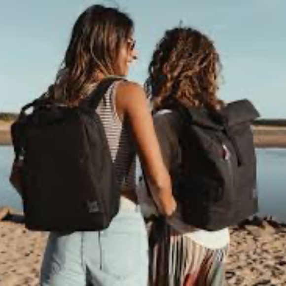 COPY - NWT Waterproof Backpack, Dark Green - Picture 5 of 7